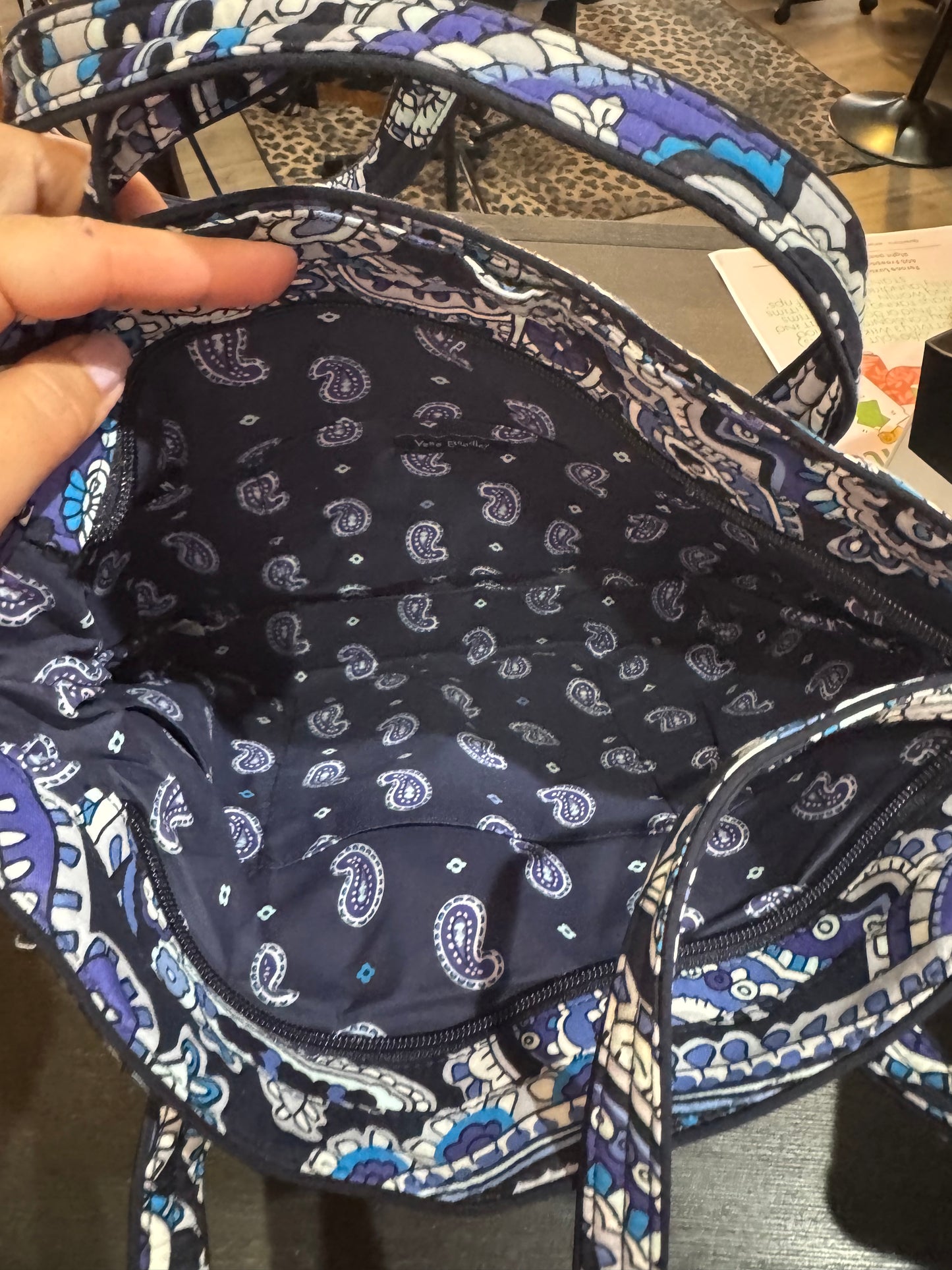 Vera Bradley - Great Condition - Large Bag