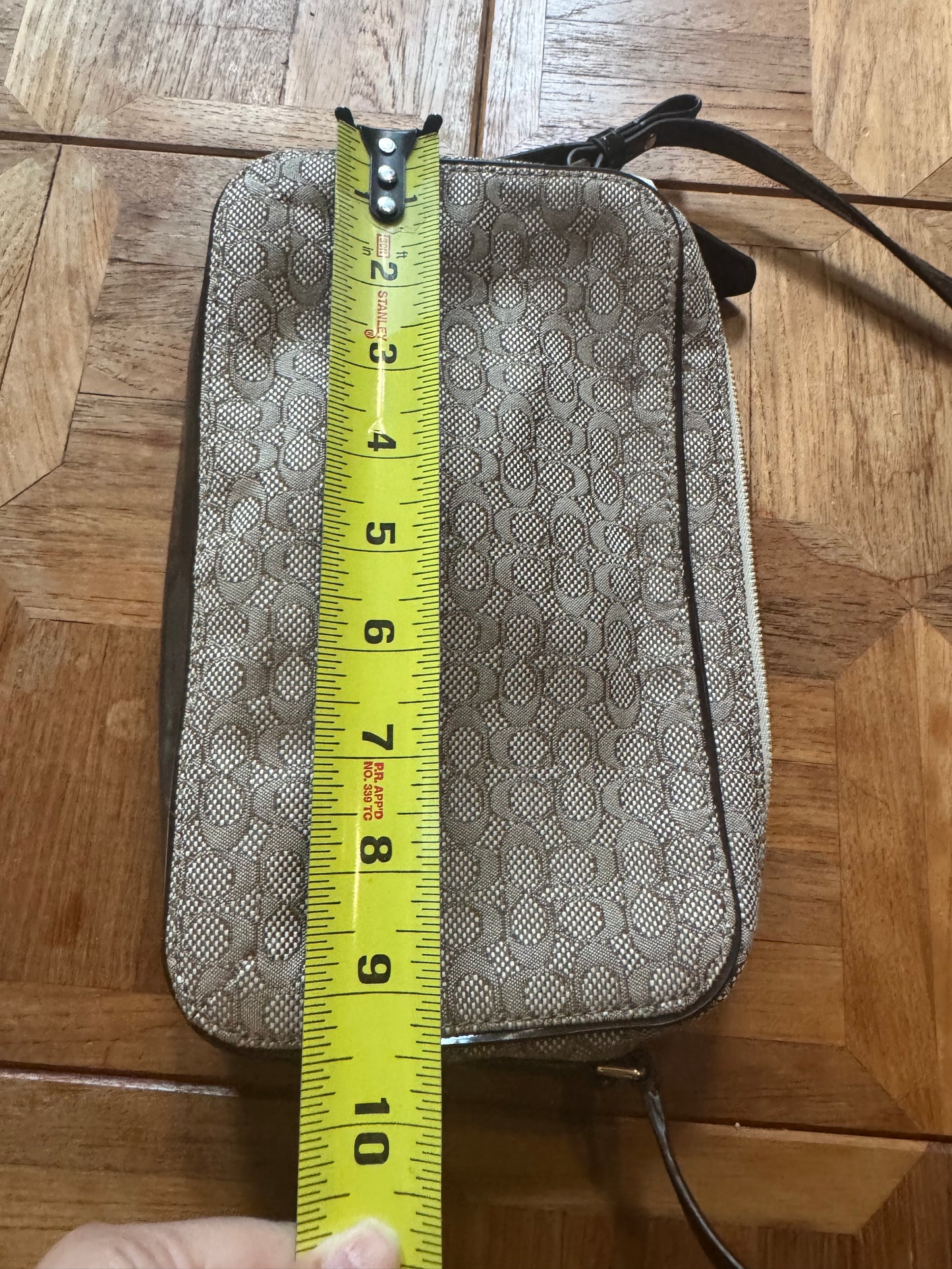 Vintage COACH Crossbody - Small Bag