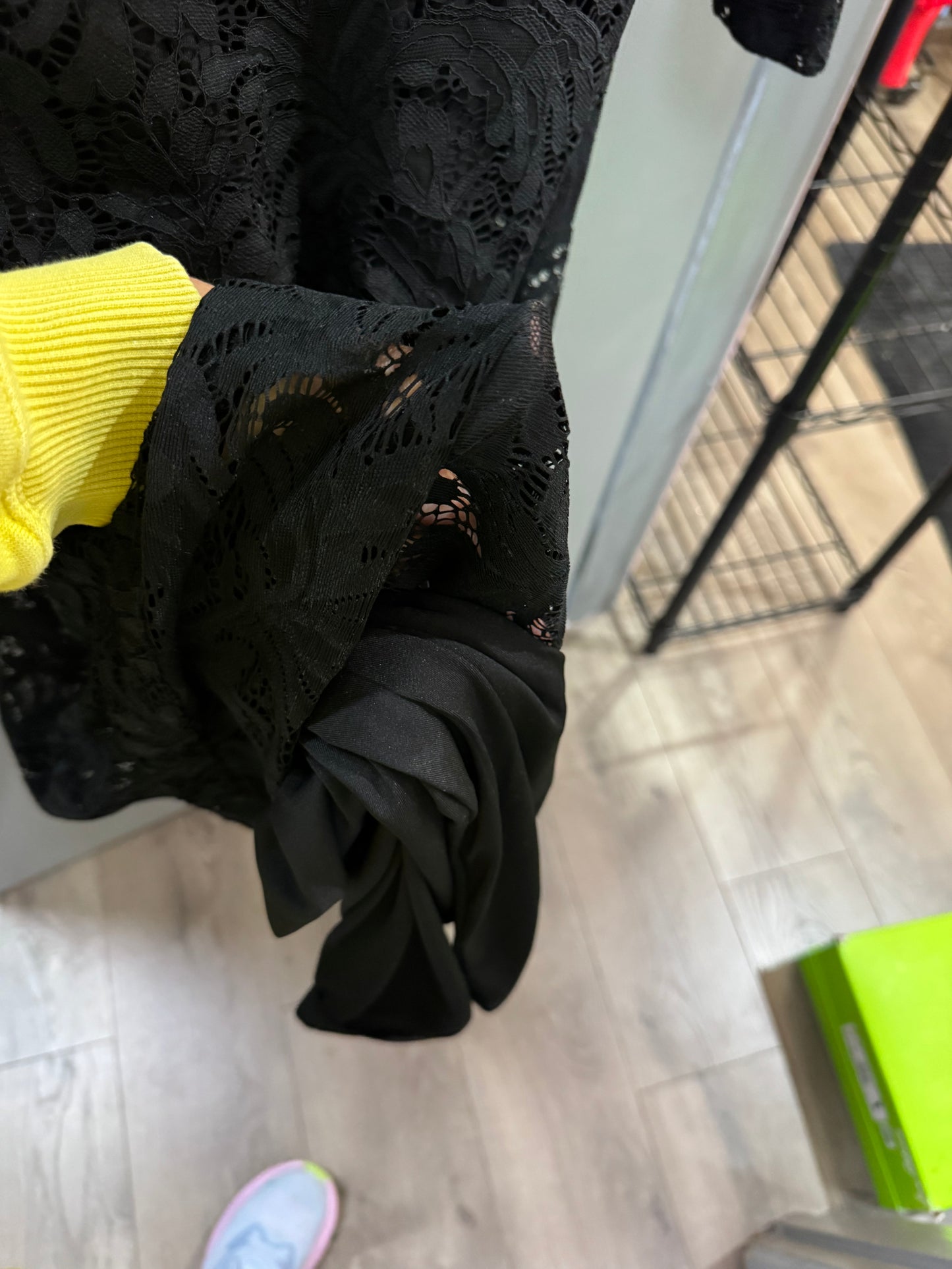 Long Dress - Black - Size Large - Banana Republic