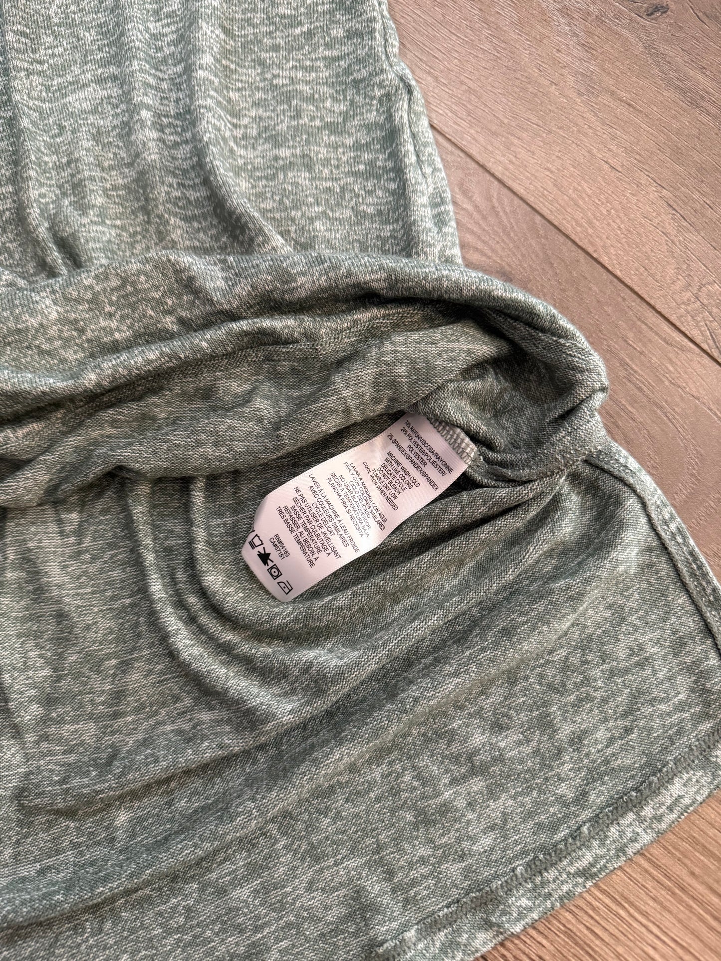 Calvin Klein Performance Top - Size Small