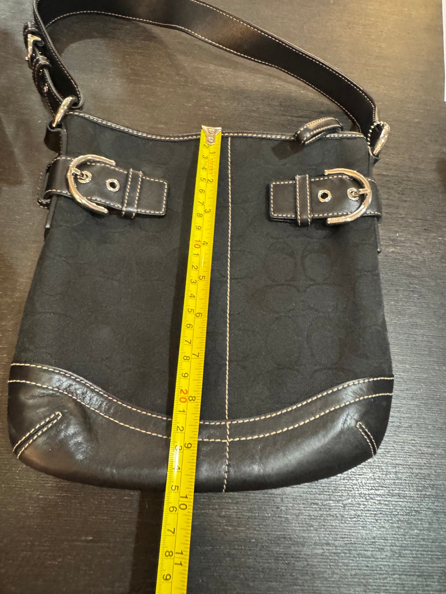 COACH Black Shoulder Bag - PreLoved