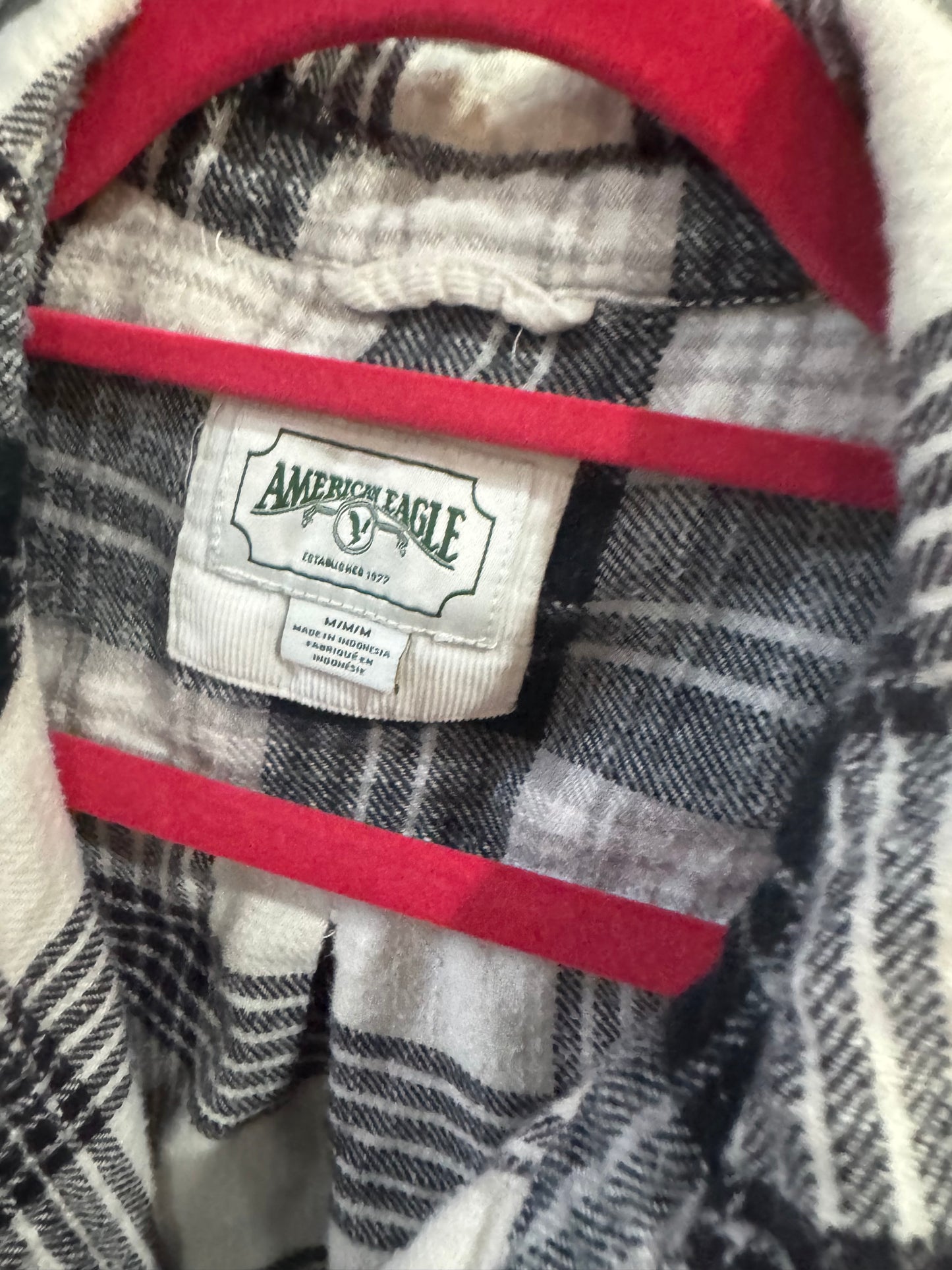 American Eagle - Button Down - Size Medium