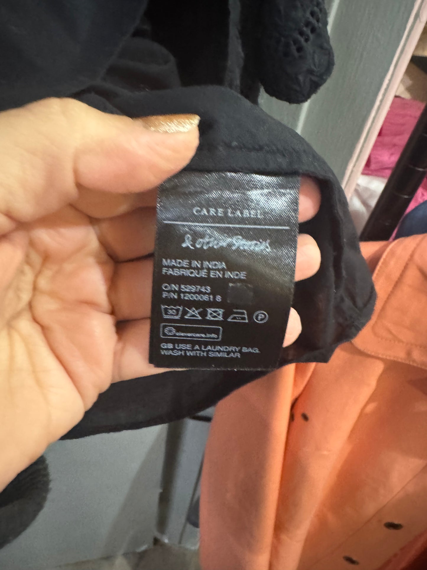 & other stories black top. Size XS