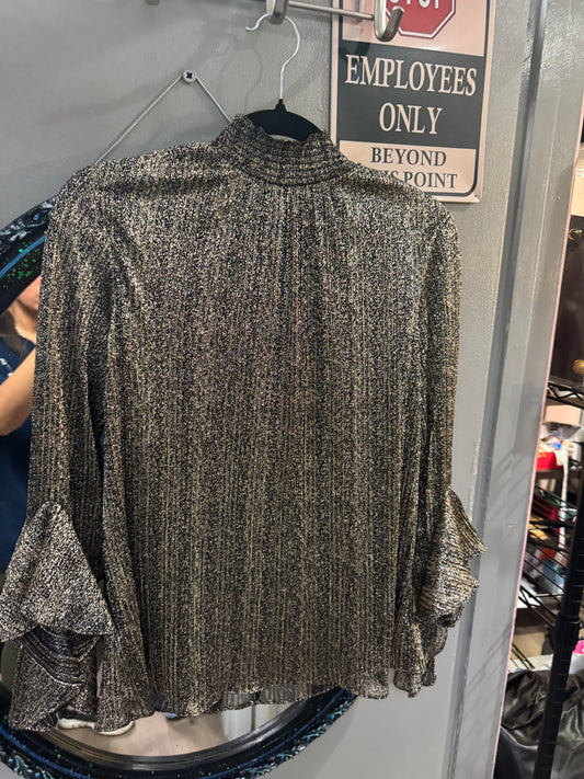 Vince Camuto Size Medium Beautiful Top - Shimmer