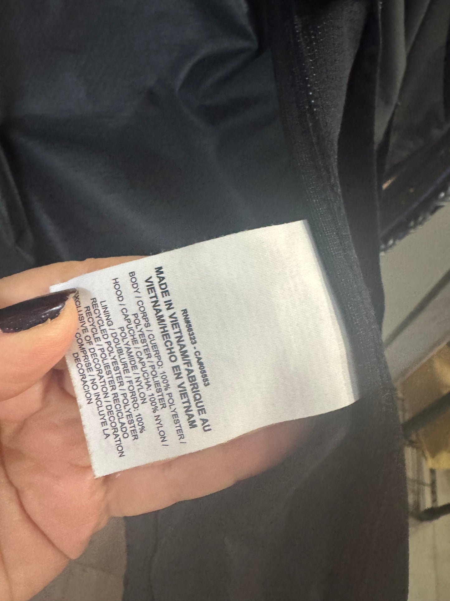 Nike Storm Fit Size XS Black Nylon Jacket