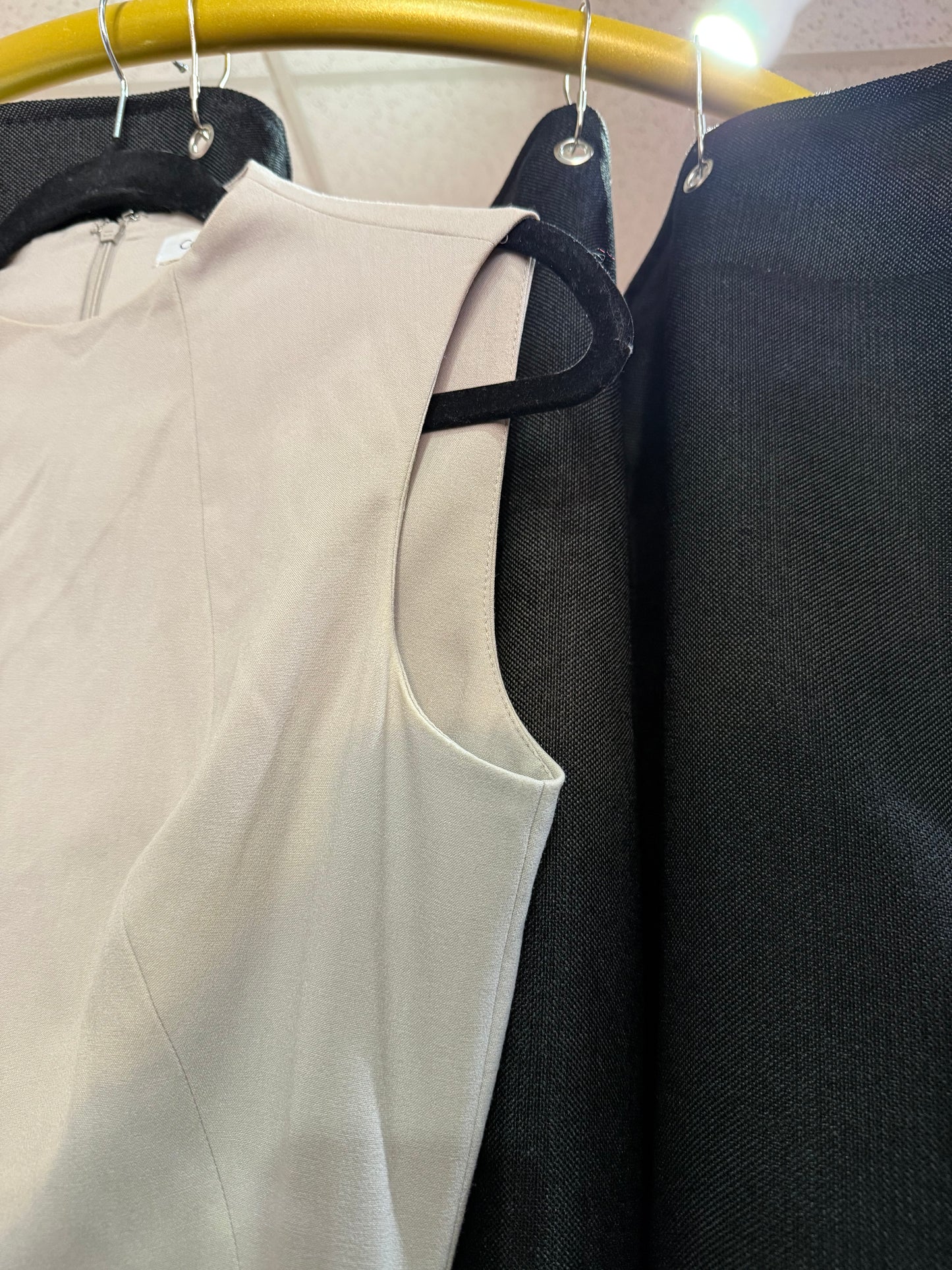 Calvin Klein Size 4 Dress - Sleeveless