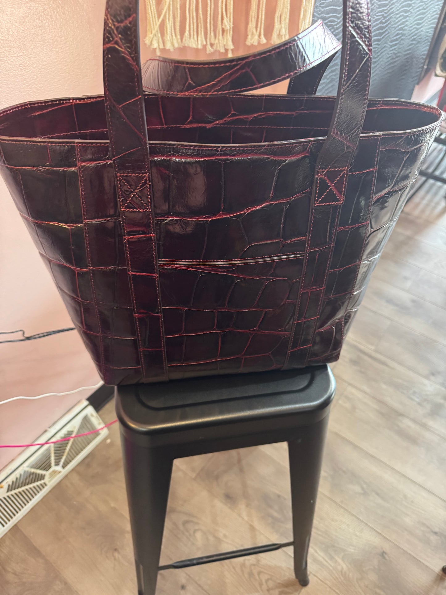 Large maroon Dooney & Burke great condition tote
