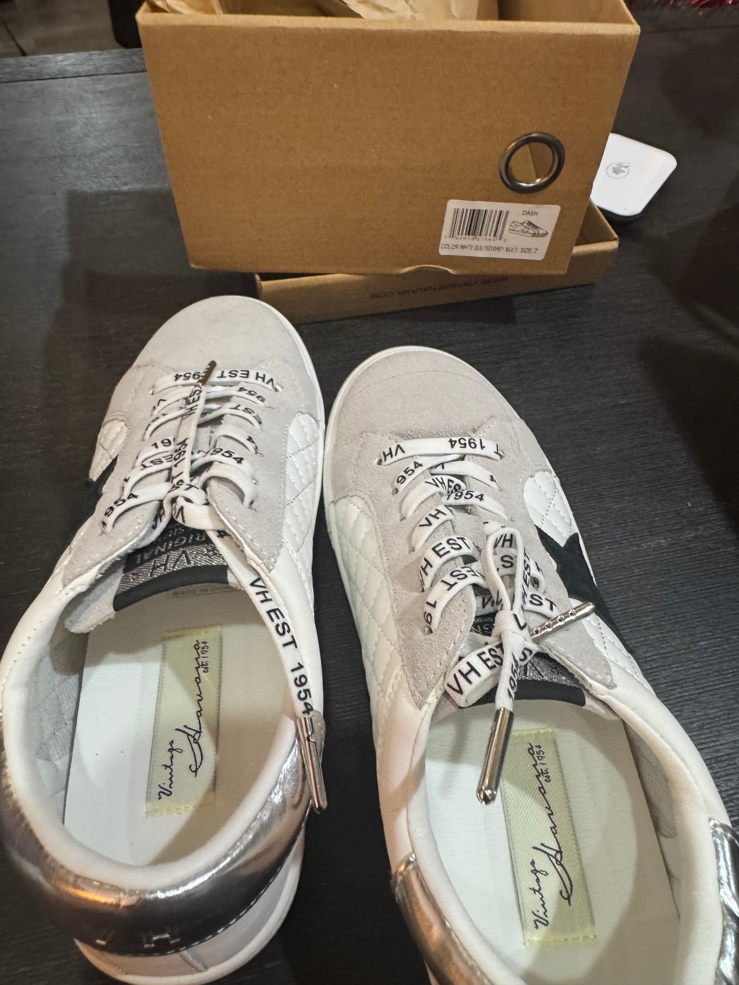 Vintage Havana Size 7 - Great condition