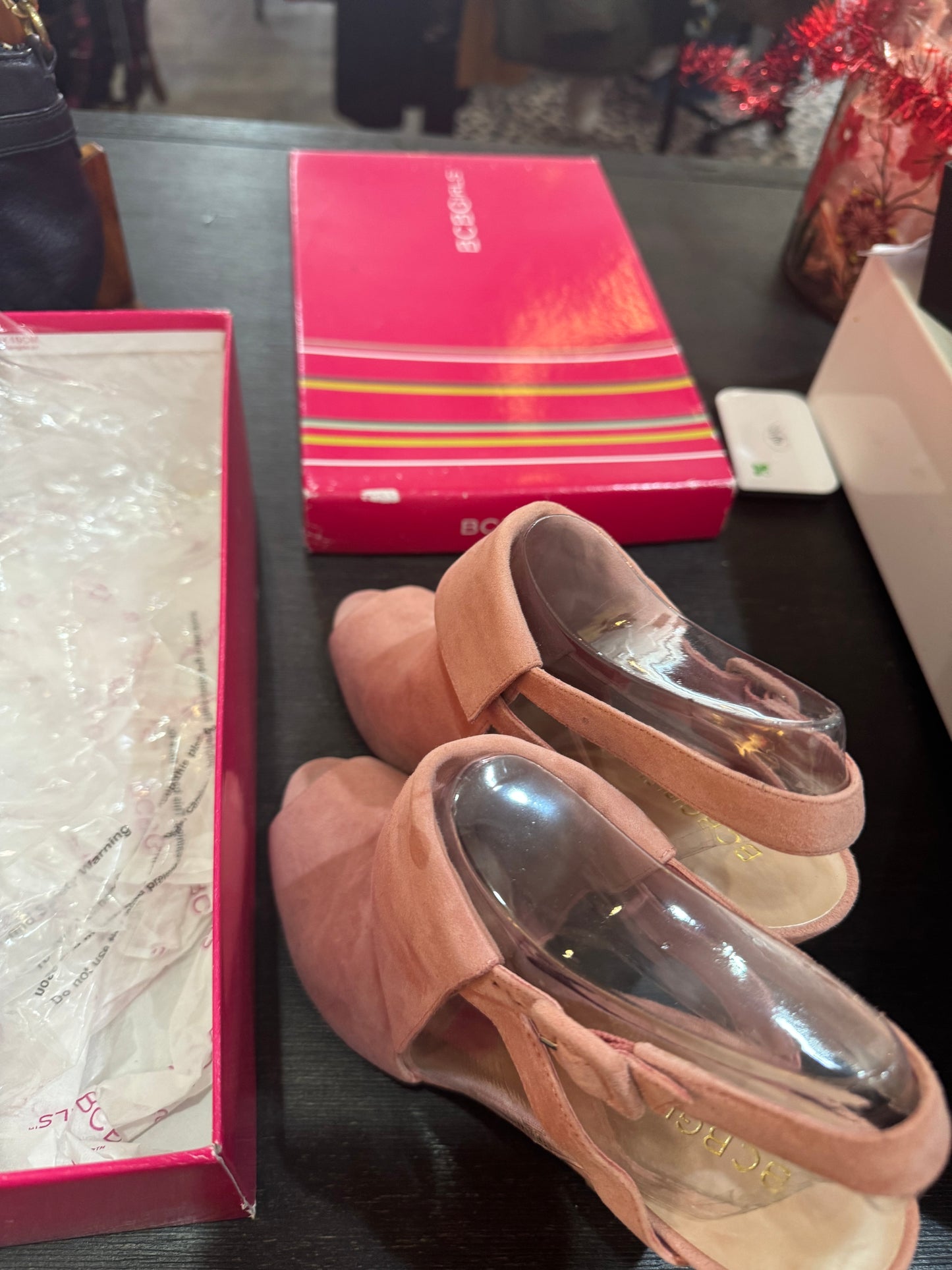 Rose Dust Color - Suede Boot - Little Wear - Size 8M