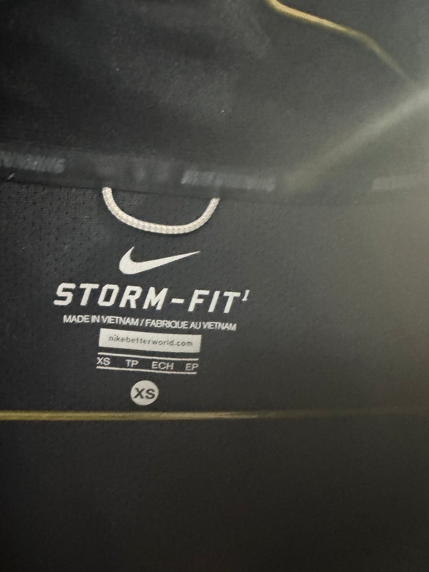 Nike Storm Fit Size XS Black Nylon Jacket