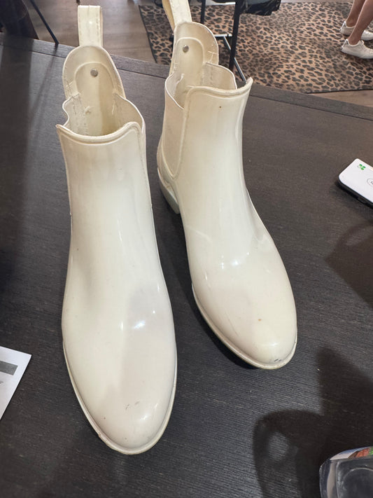 PreLoved Sam Edelman Boots - White - Size 9