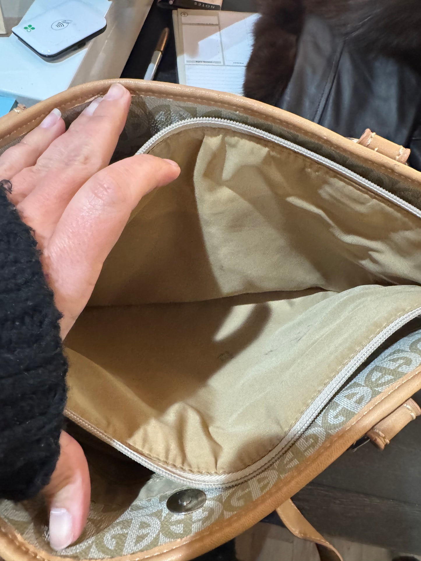 Great condition medium handbag