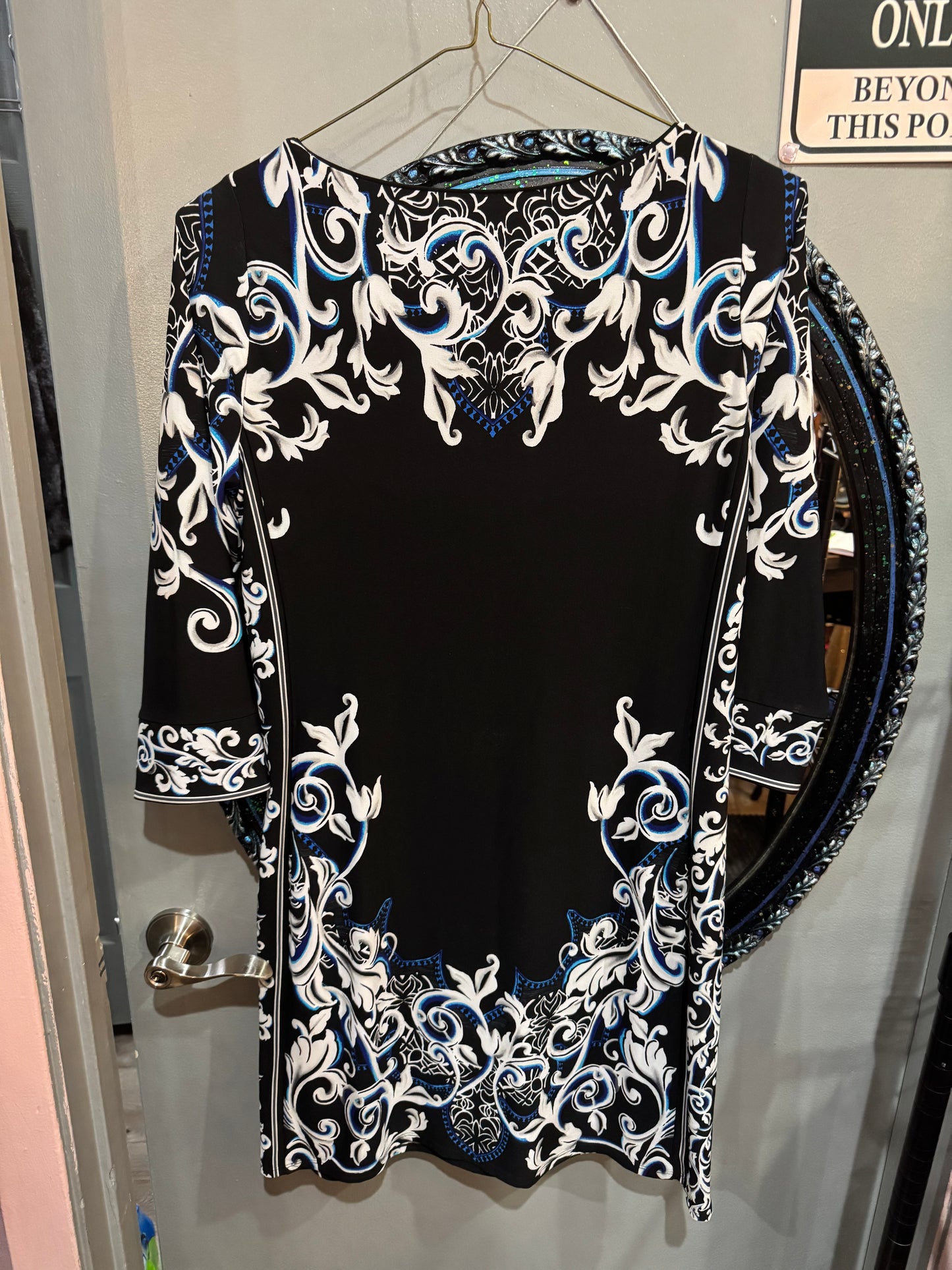 White House Black Market Size Medium Dress