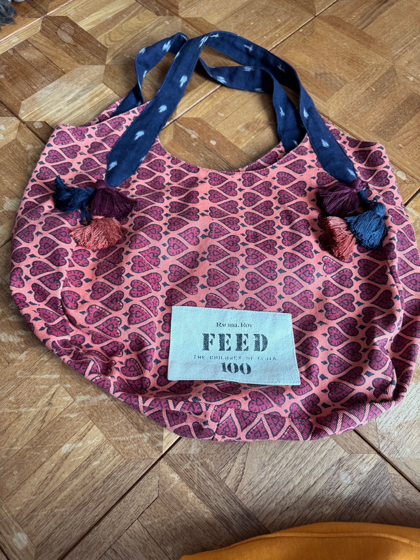 FEED great condition tote