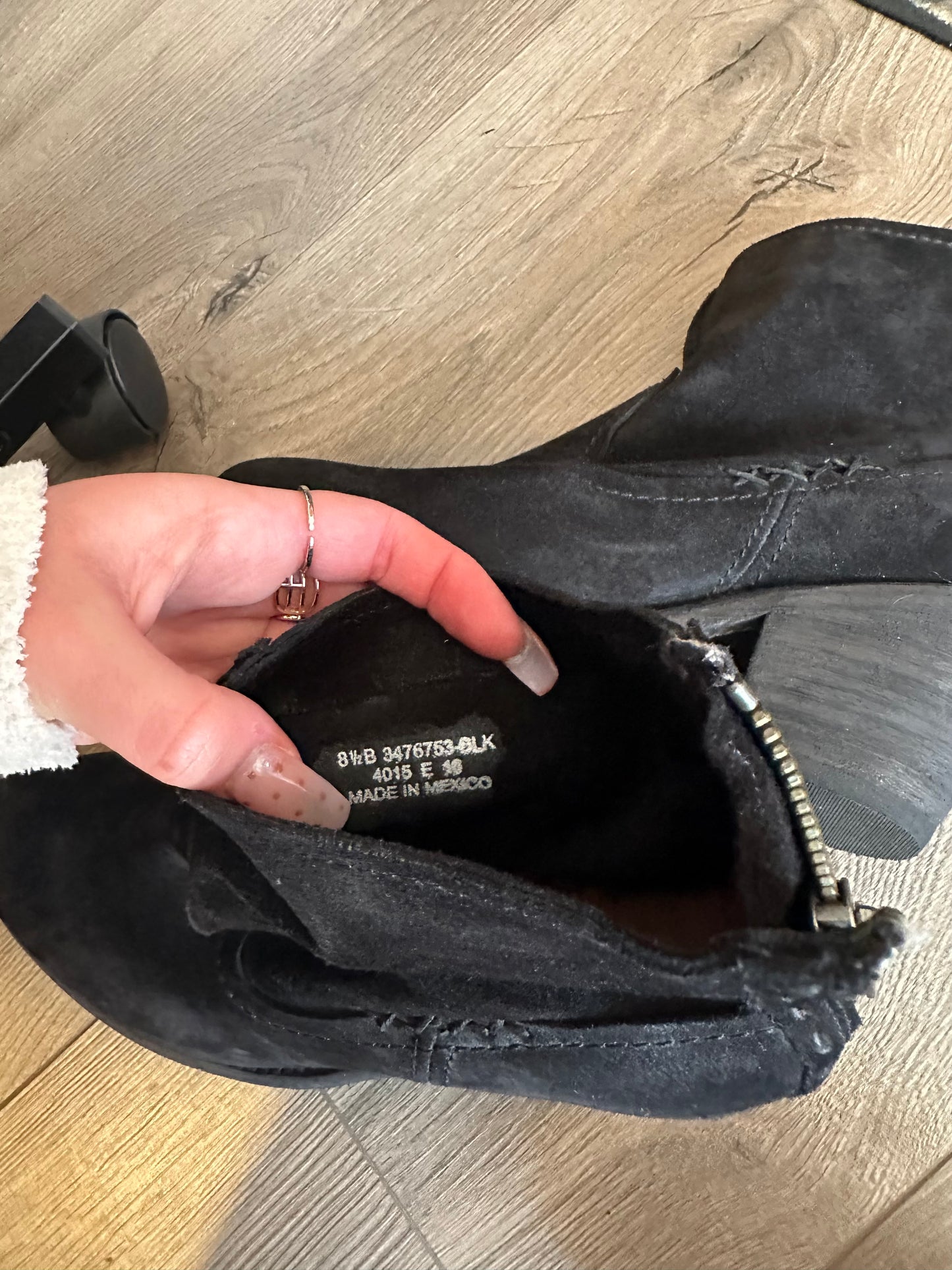 FRYE Brand Boot!  Size 8.5B