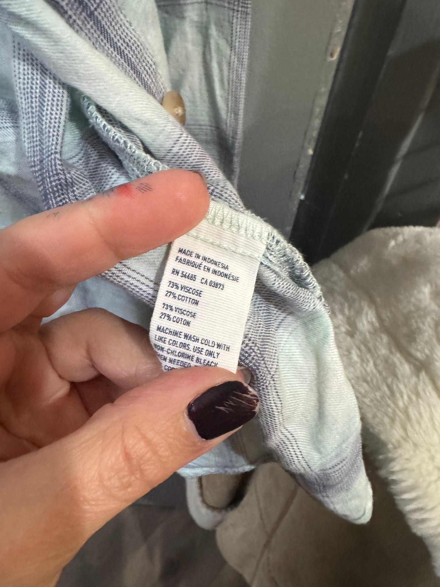 AEO Flannel Button Up size small