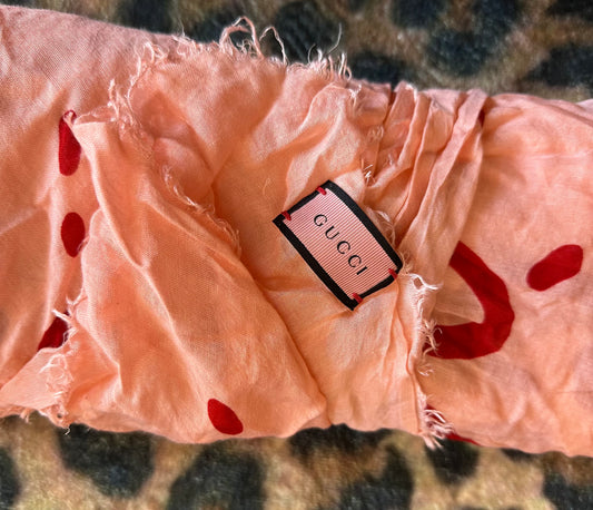 Gucci authentic great condition scarf