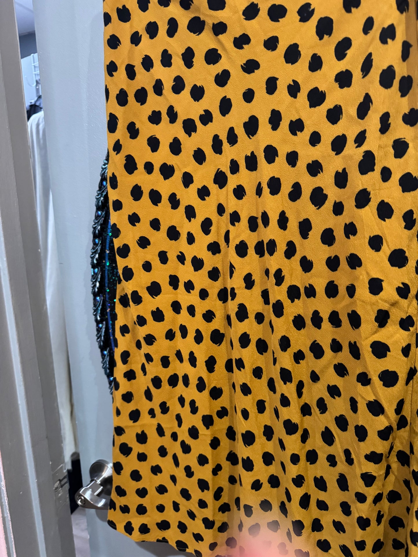 Madewell brand. Skirt. Size 0. Elastic waist.