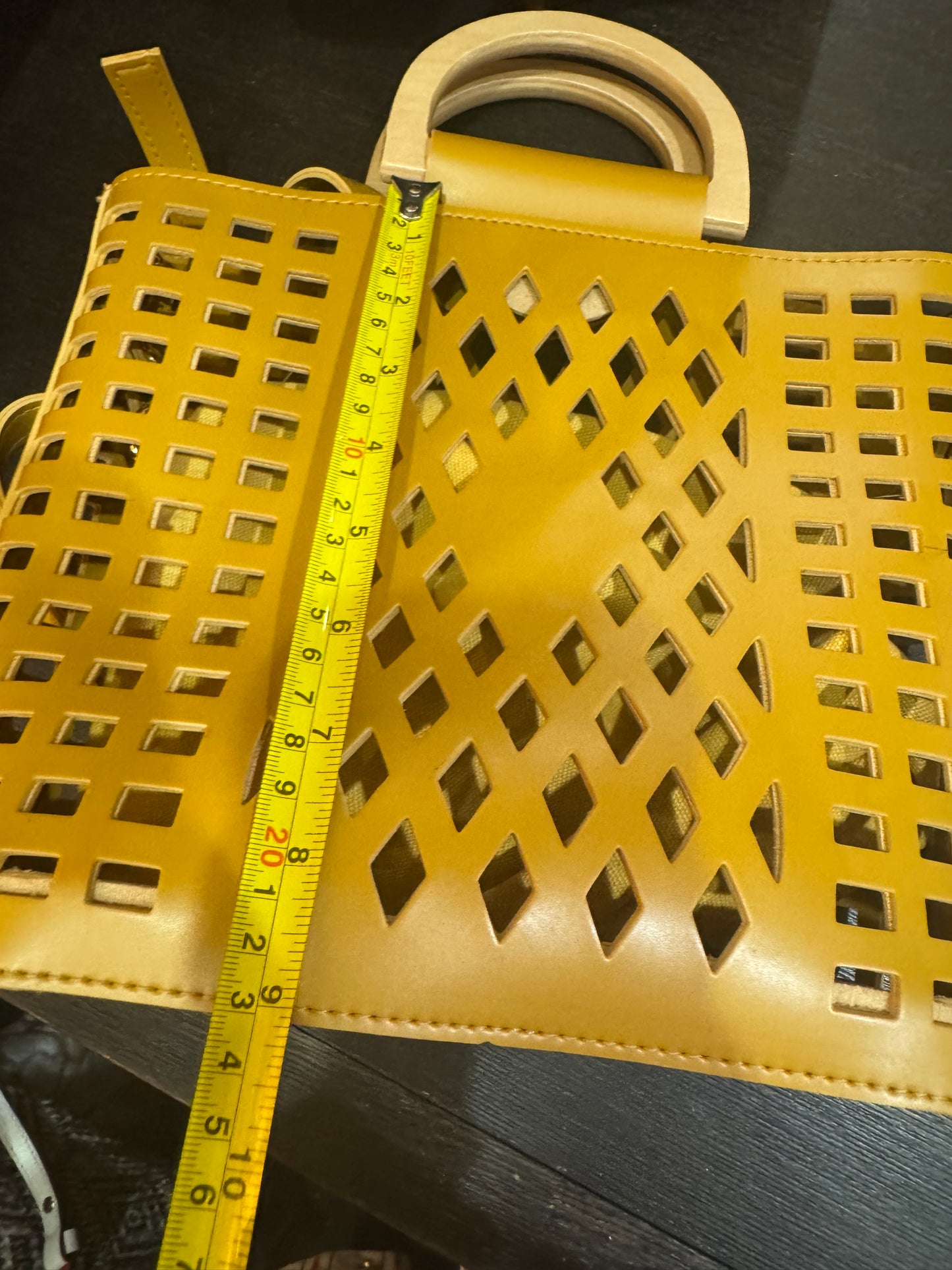 Like New Cute Wooden Handbag