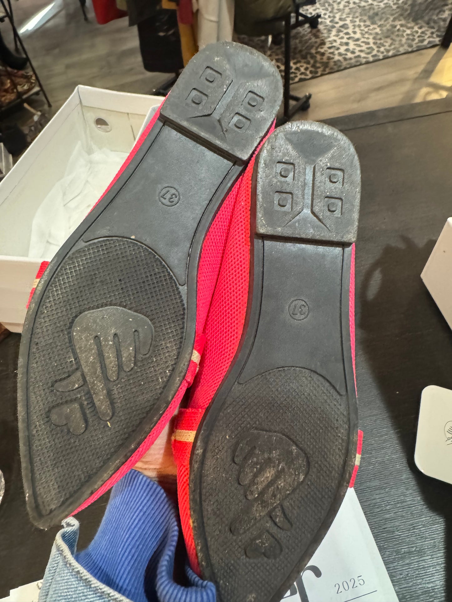 Pink Bow Material Flat Shoe - Women’s Shoe Size 37