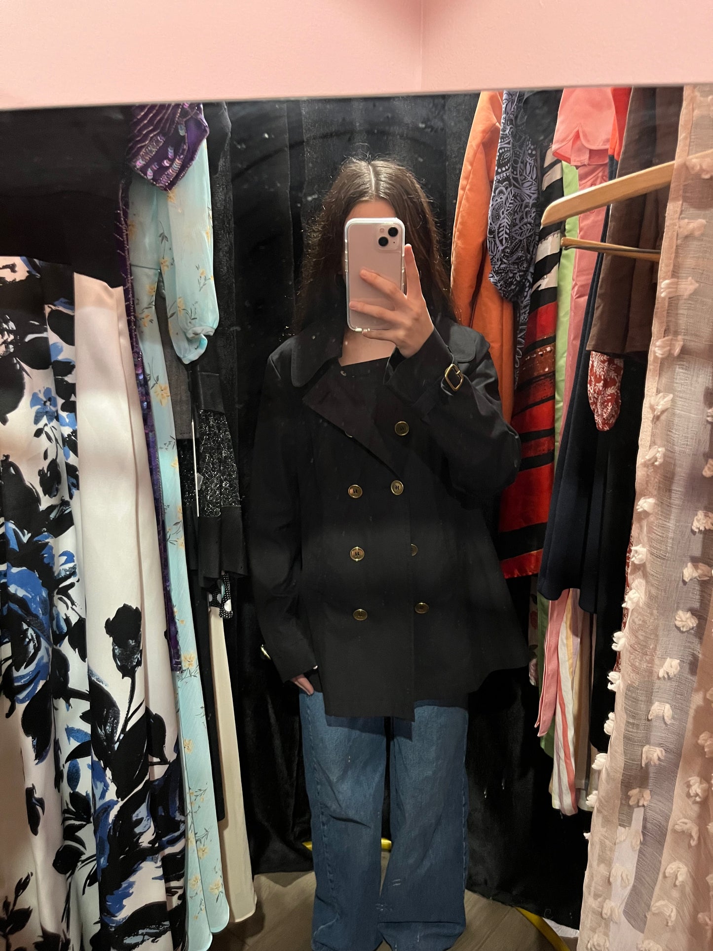 Burberry women’s trench coat. Size 8