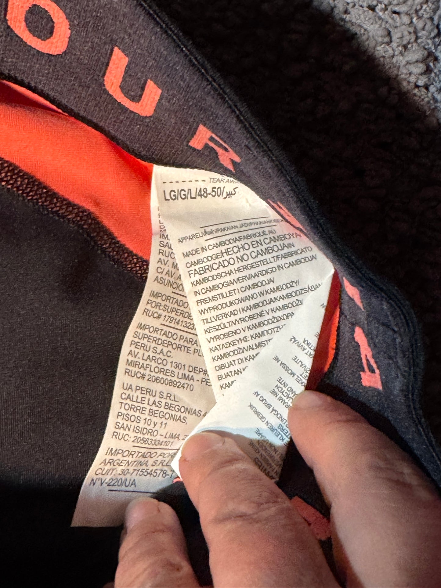 Under Armour great condition capri leggings