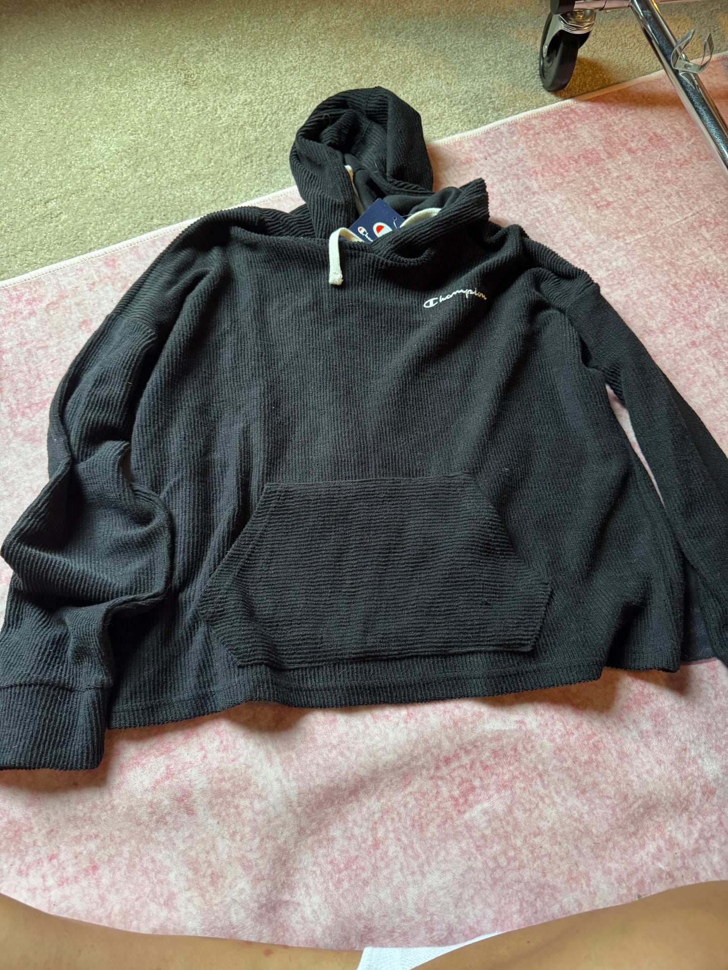 Champion Black Hooded Sweatshirt - Size Large
