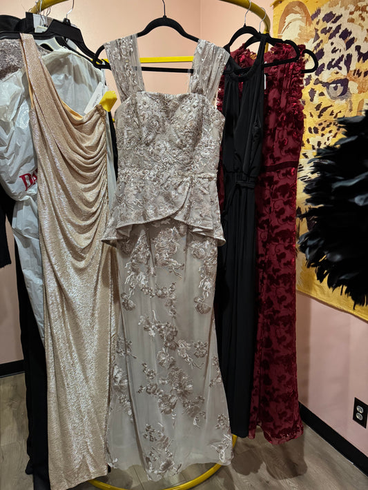 Jovani Gown. Size 6