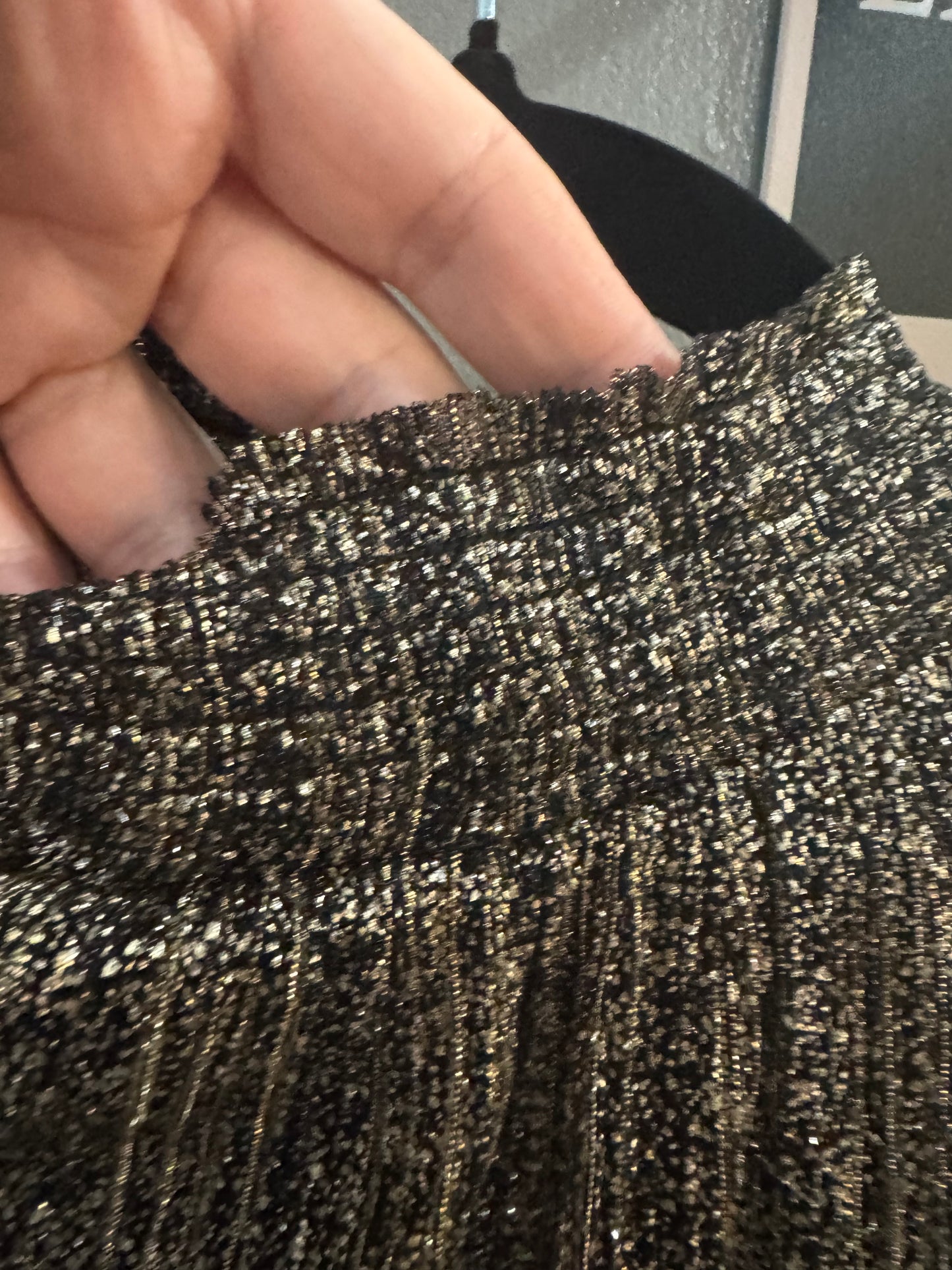 Vince Camuto Size Medium Beautiful Top - Shimmer