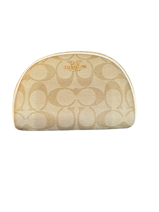 Coach. Makeup case