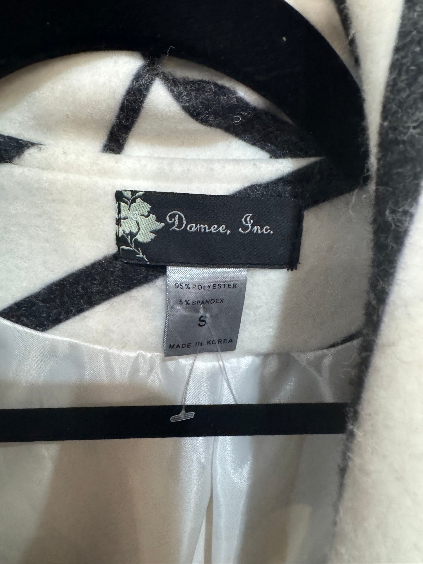 Beautiful Coat - Size Small