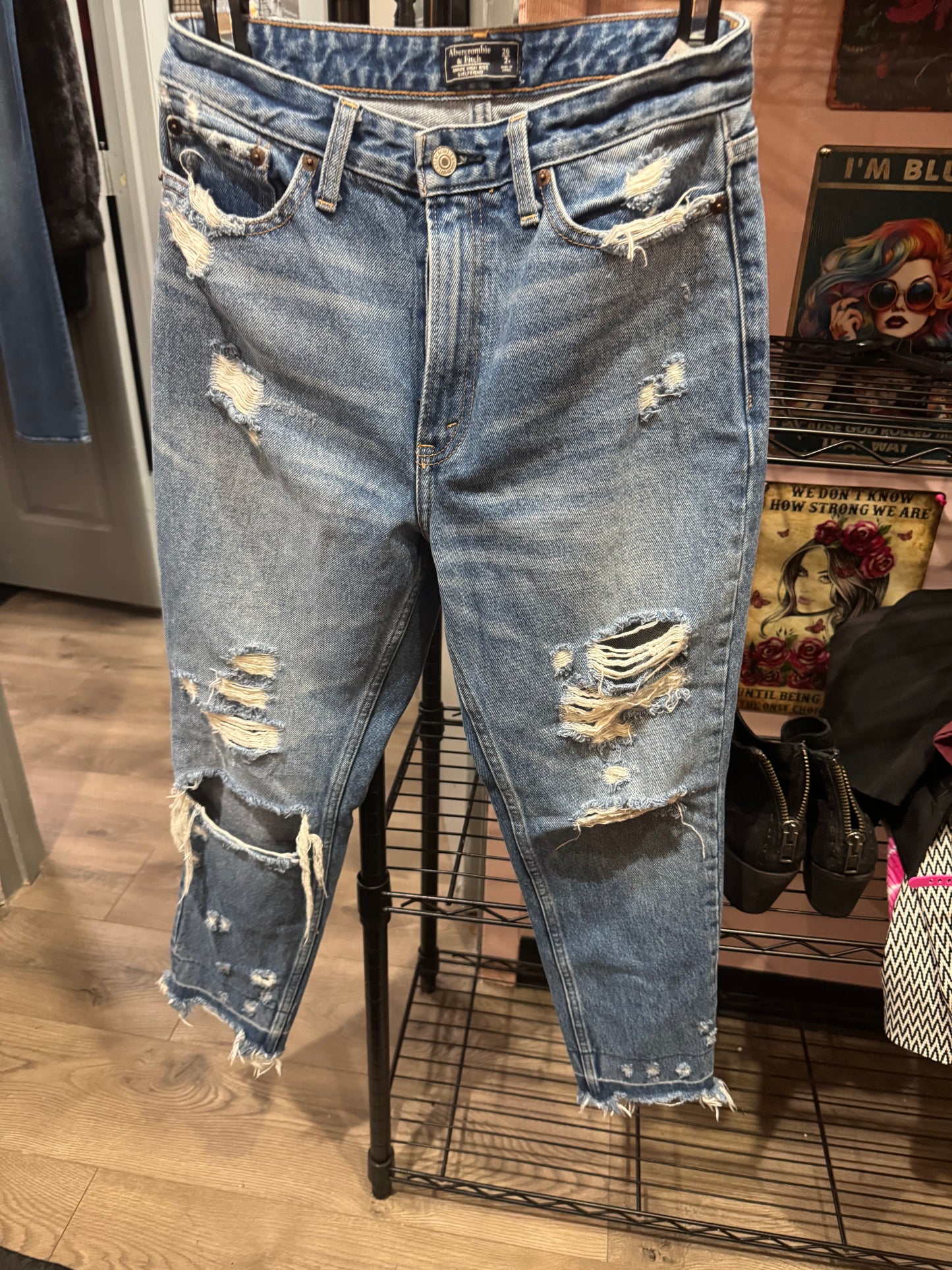 Abercrombie Jeans (Size 26/2R)