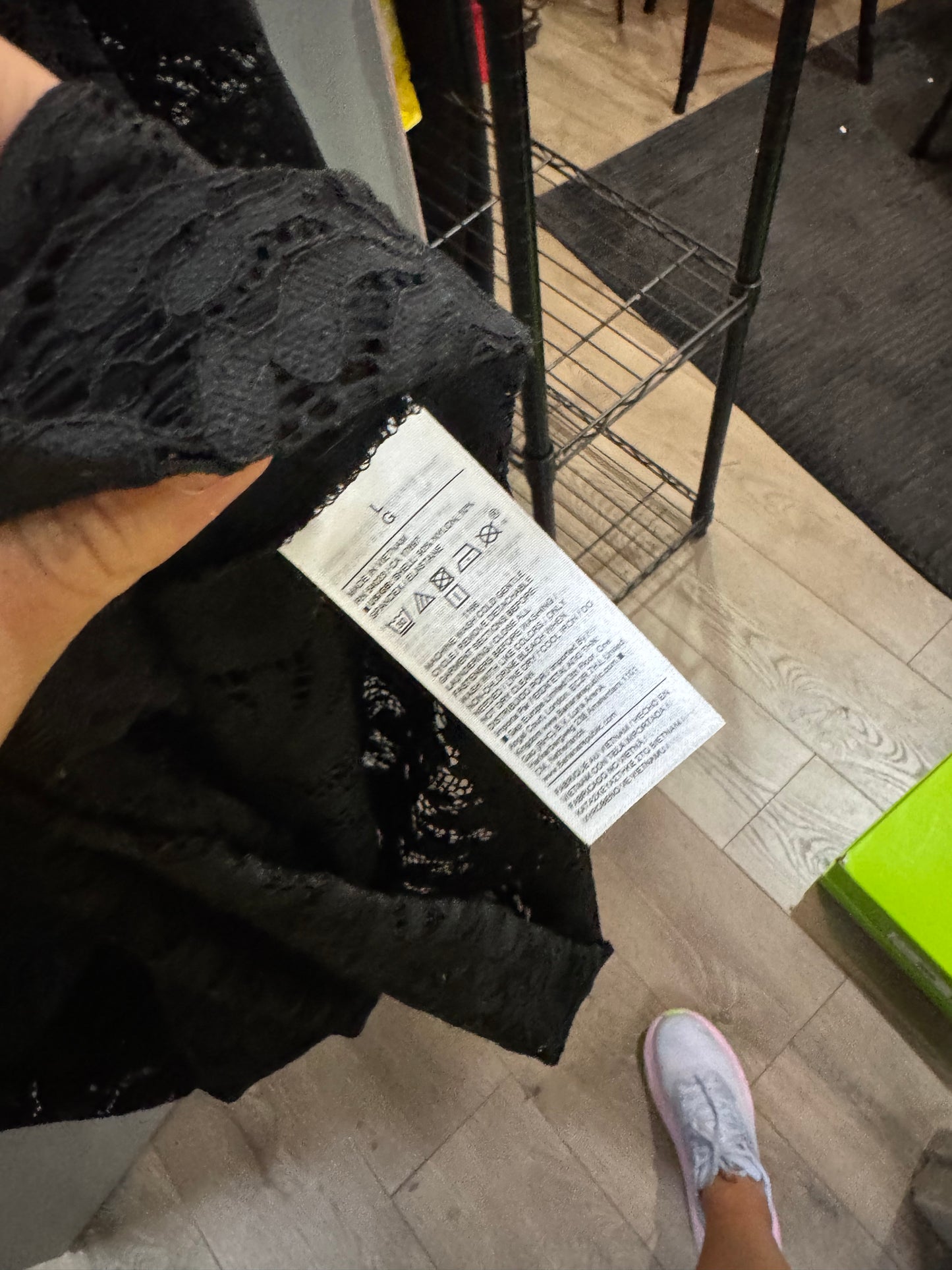 Long Dress - Black - Size Large - Banana Republic