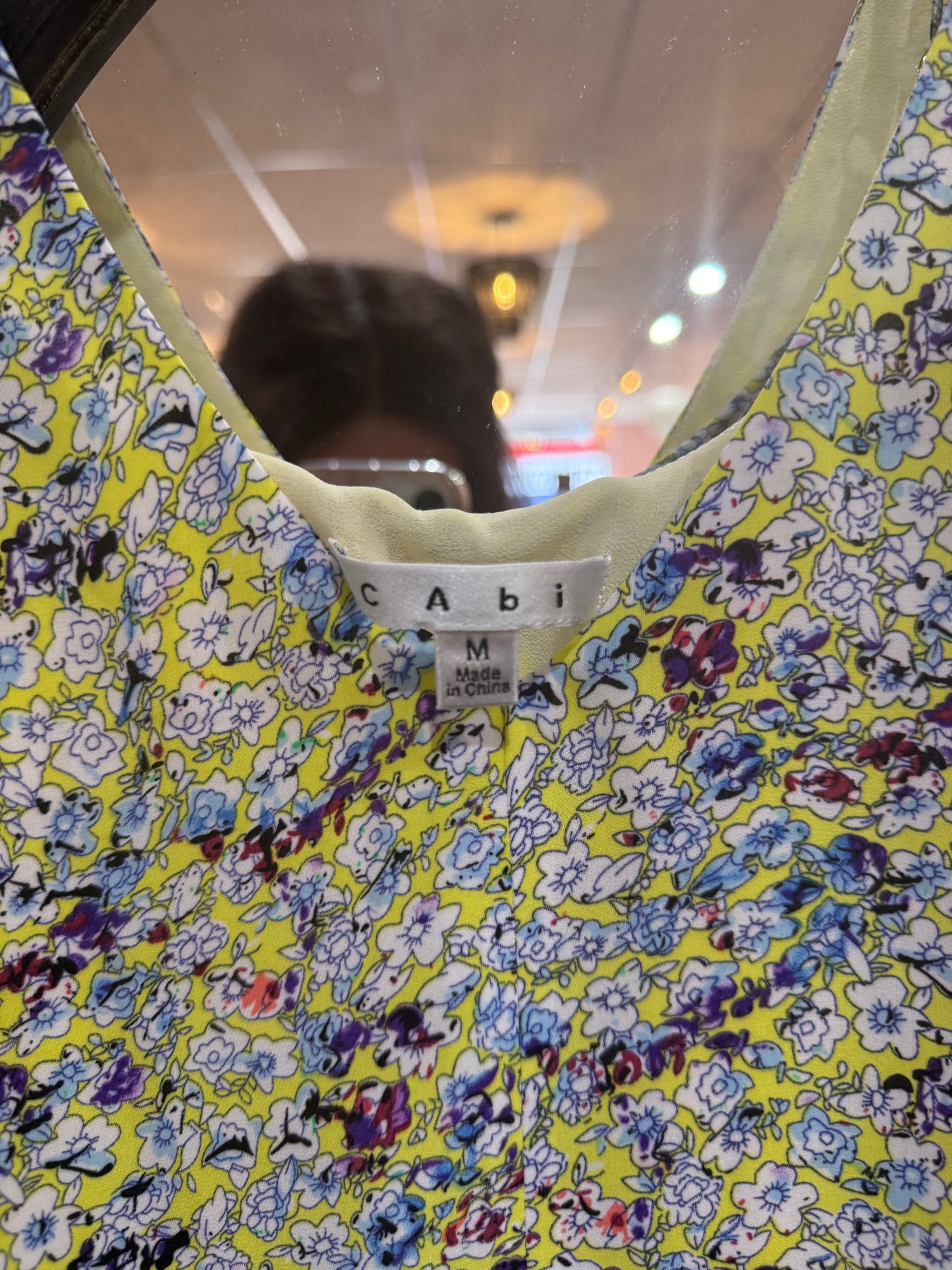 Cabi size medium floral green top